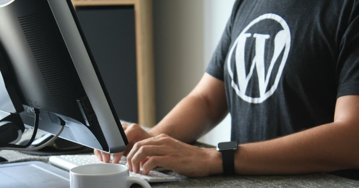 ブログを始めるなら、無料ブログではなくWordPressで始めるべき